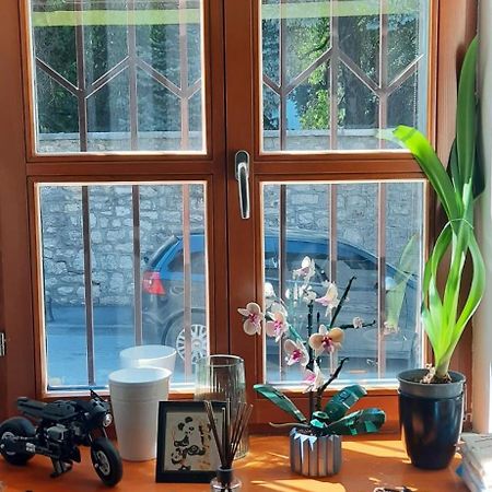 Konak Apartment Сараево Стая снимка